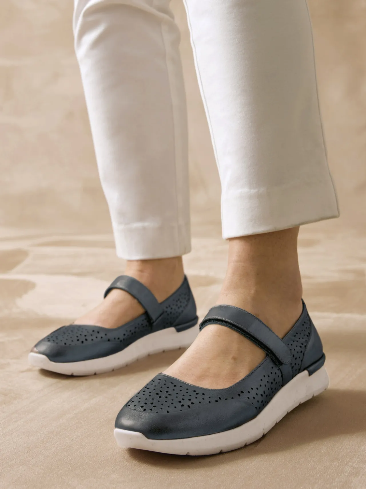 Babies à scratch semelle amovible