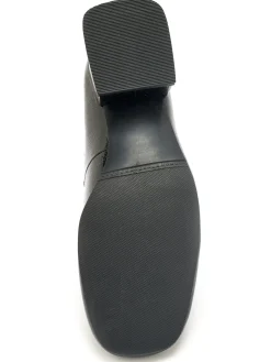 Babies vernies triple bride