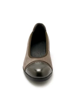 Ballerine cuir bout et talon vernis