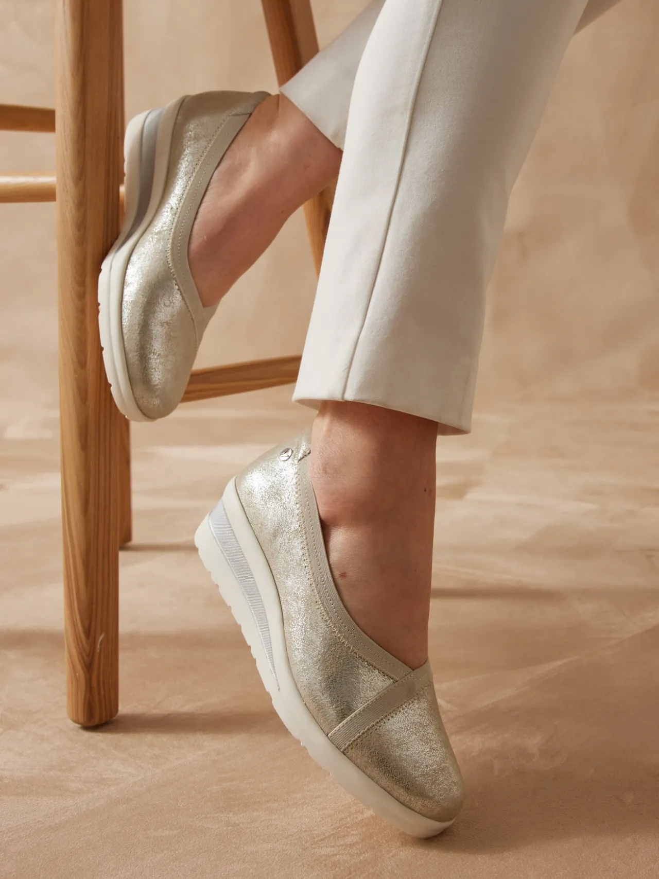 Ballerines compensées pourtour élastiqué