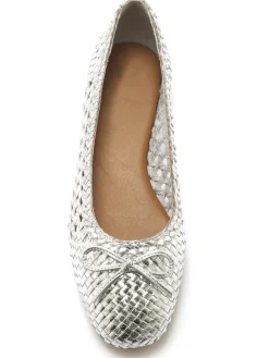 Ballerines en cuir tressées