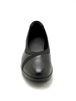 Ballerines tout cuir élastiquées