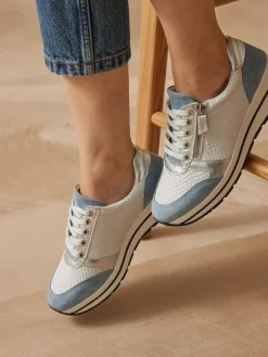 Baskets avec zip et lacets