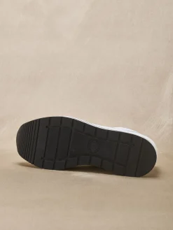 Baskets avec zip et lacets