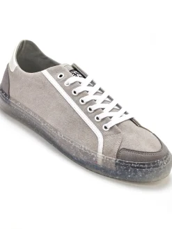 Baskets basses en matière recyclé