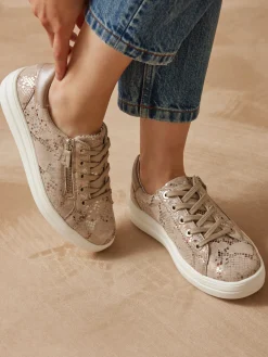 Baskets cuir avec zip et lacets