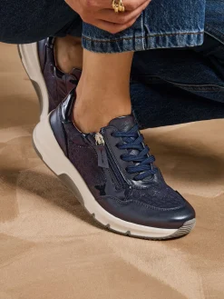 Baskets cuir et textile