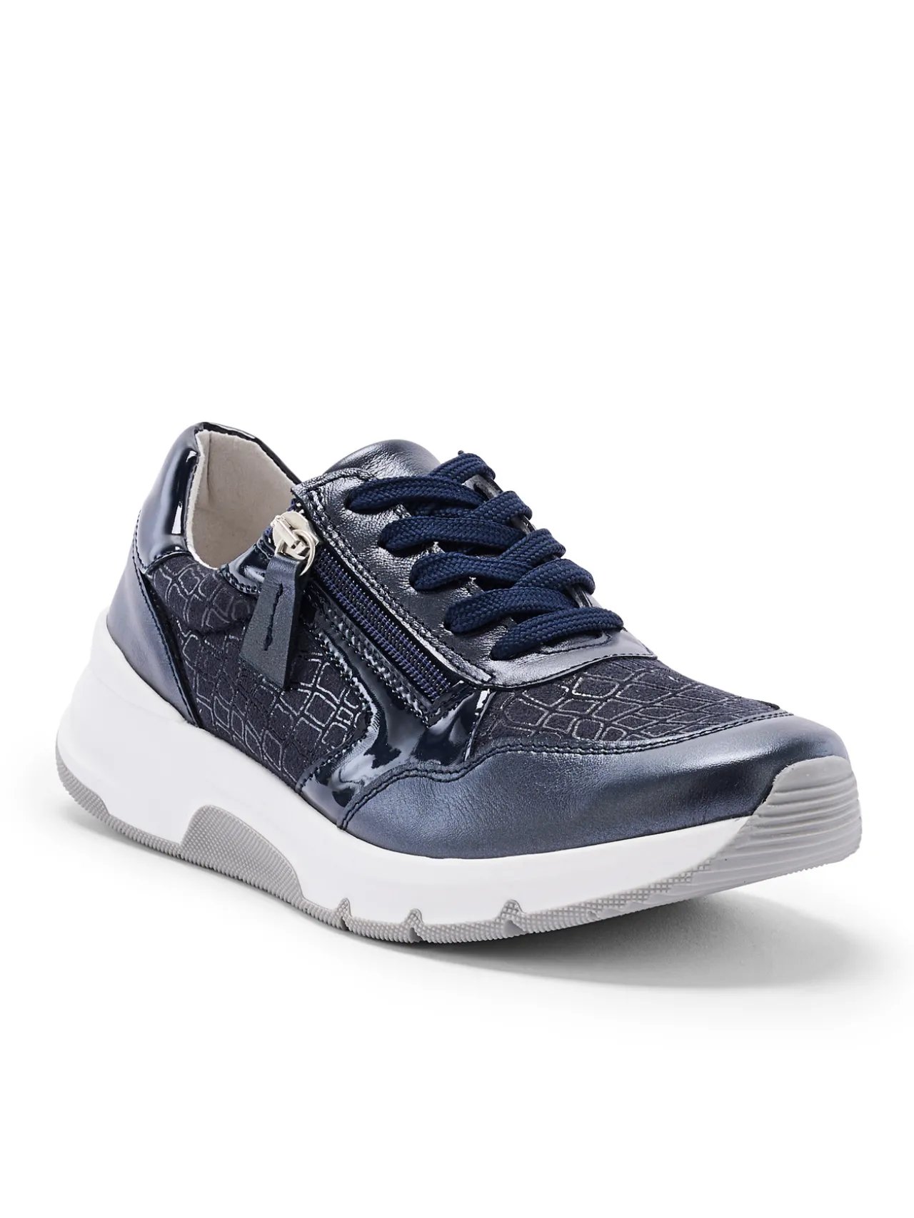 Baskets cuir et textile