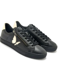 Baskets cuir motif papillon