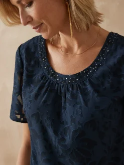 Blouse chic évasée