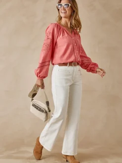 Blouse manches brodées