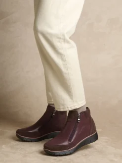 Boots compensées zippées