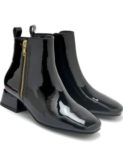 Boots en cuir verni