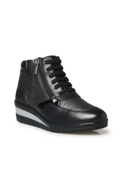 Boots zippées et lacées doublées suédine