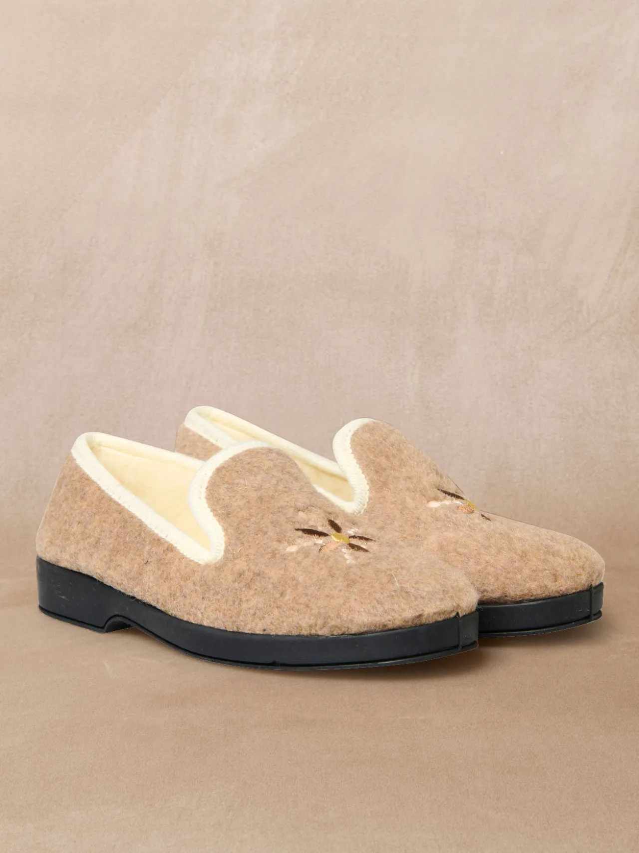 Charentaises entièrement fourrées laine