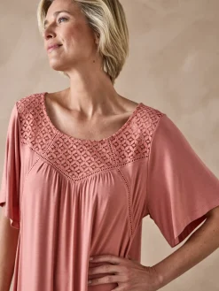 Chemise de nuit courte évasée fluide