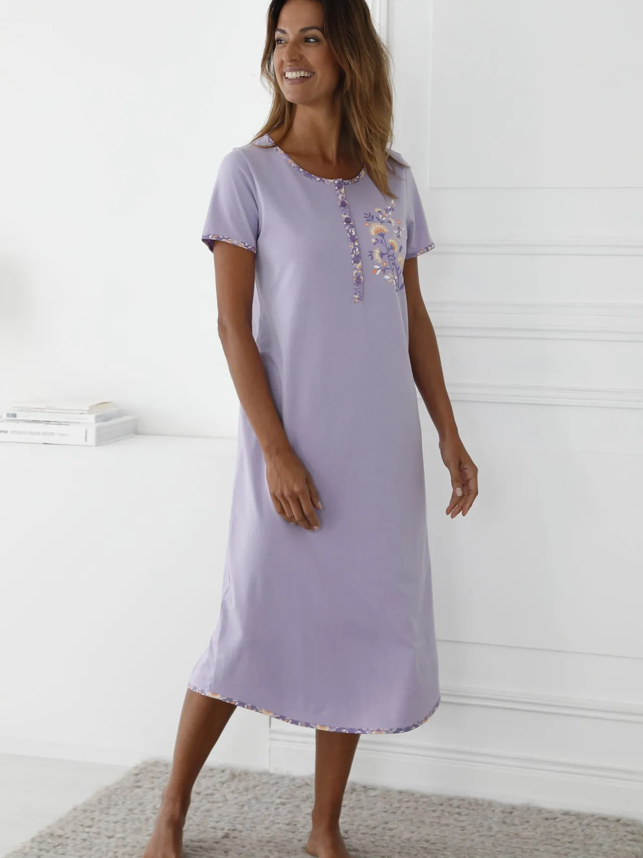 Chemise de nuit forme liquette longue