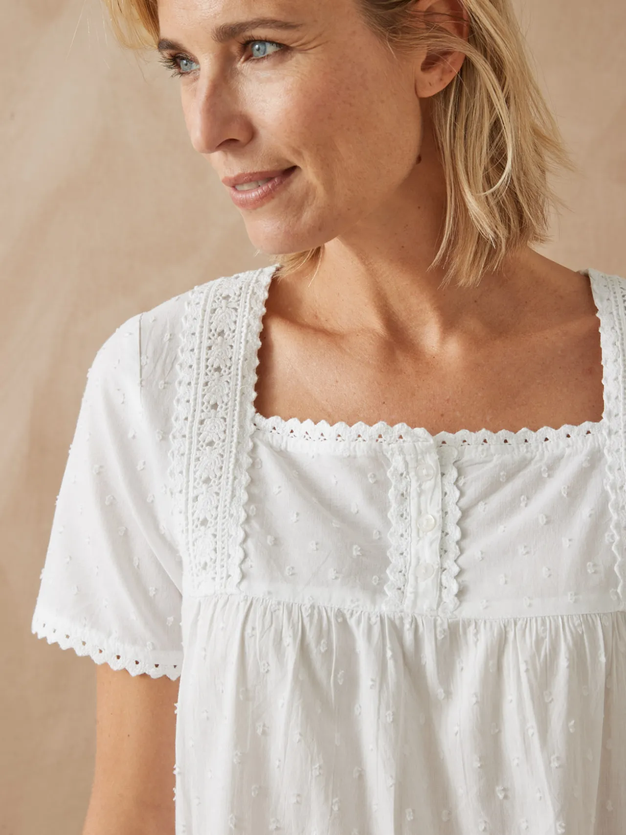 Chemise de nuit plumetis