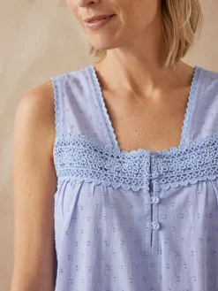 Chemise de nuit plumetis larges bretelle