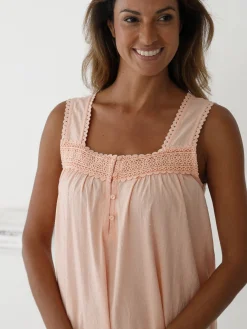 Chemise de nuit plumetis larges bretelle