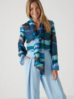 Chemisier à lavallière amovible