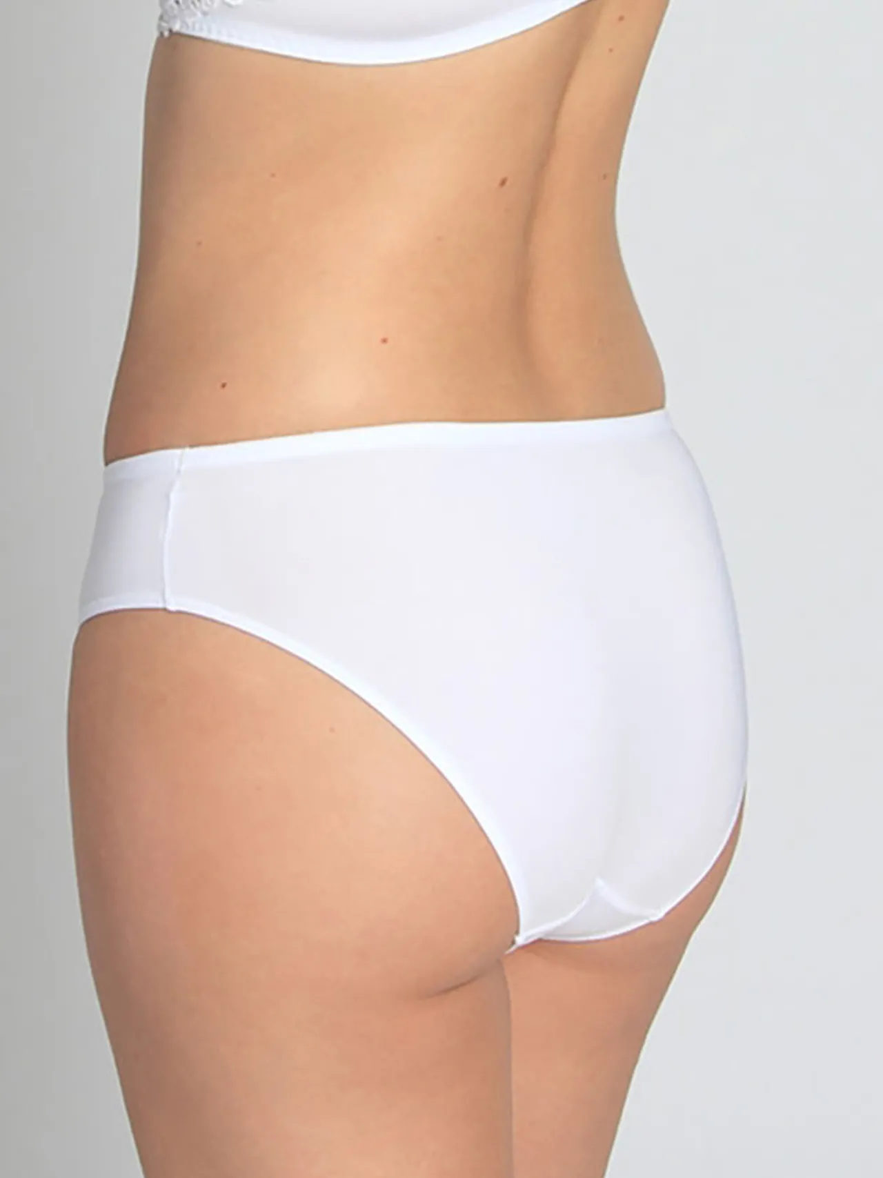 Culotte midi avec dentelle