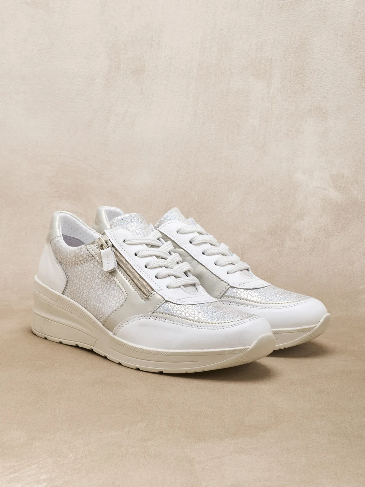 Derbies avec zip et lacets