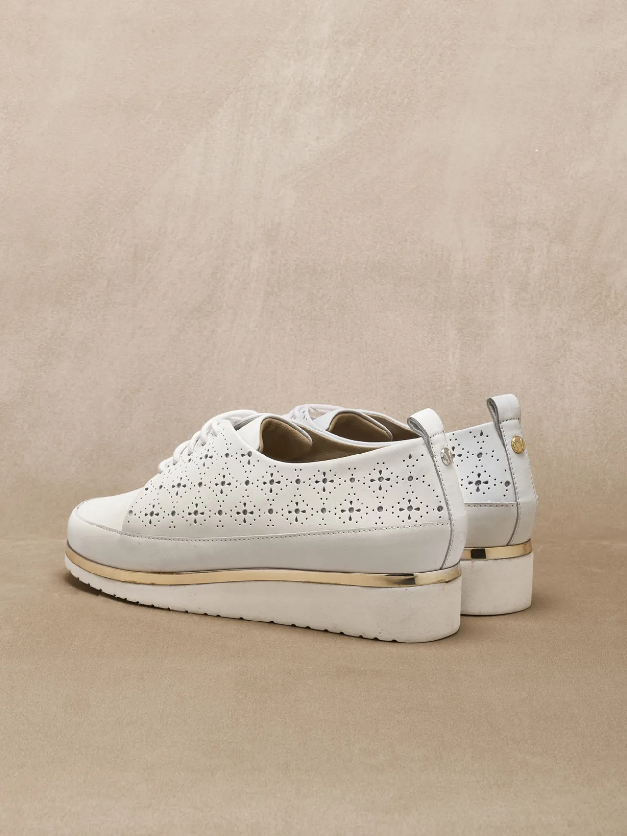 Derbies compensés cuir perforé