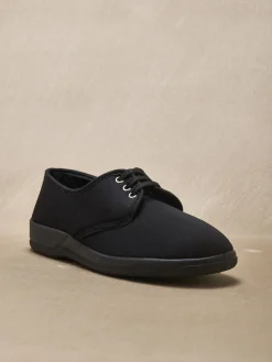 Derbies en maille légèrement extensible