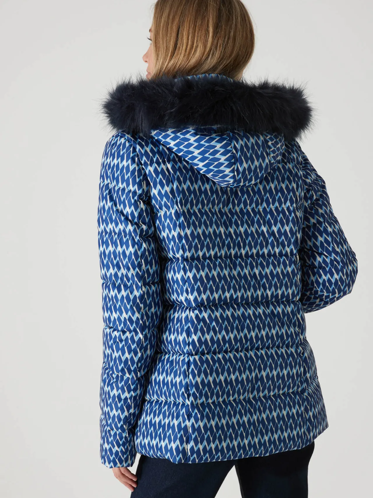 Doudoune à capuche amovible