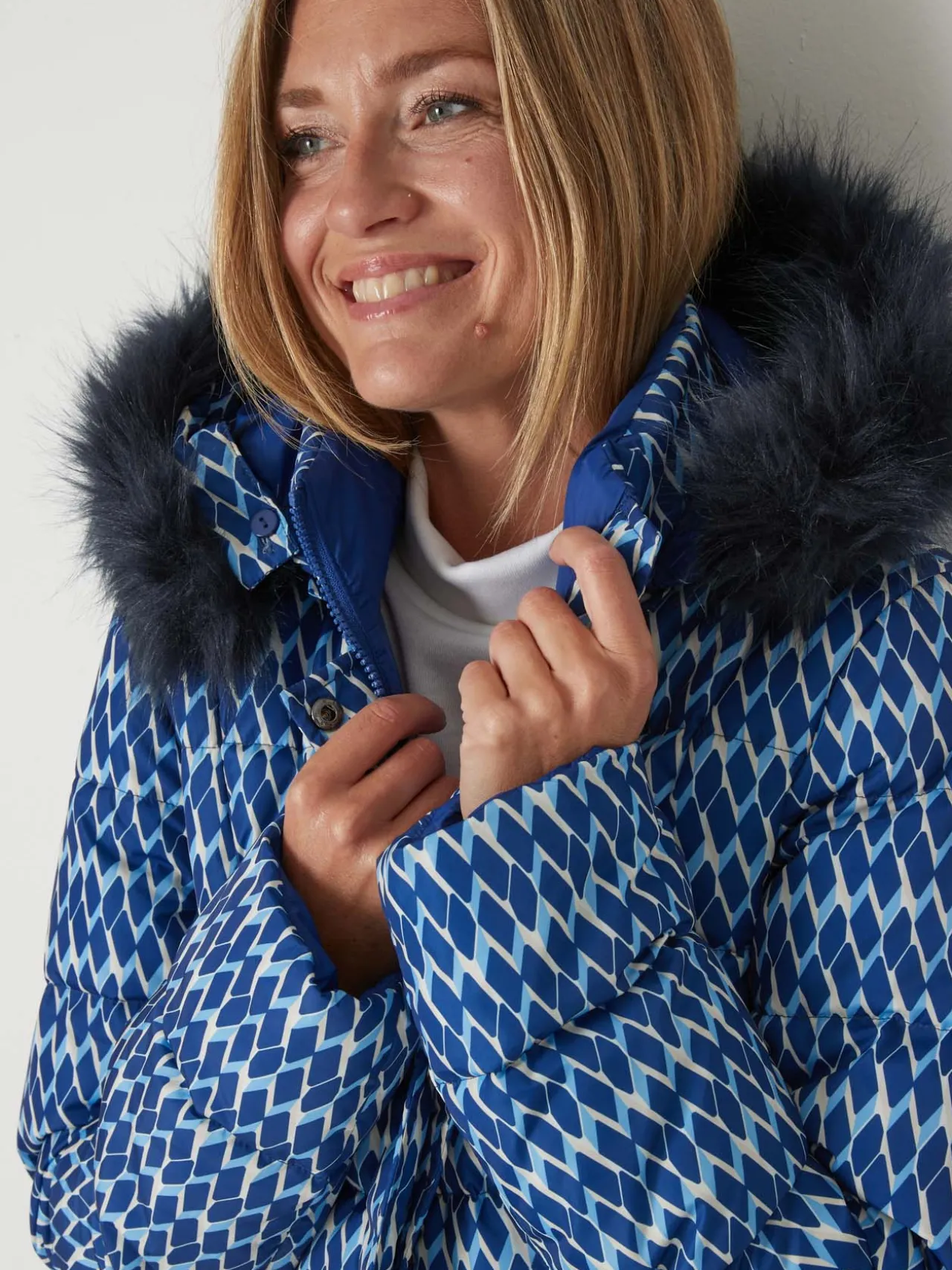 Doudoune à capuche amovible