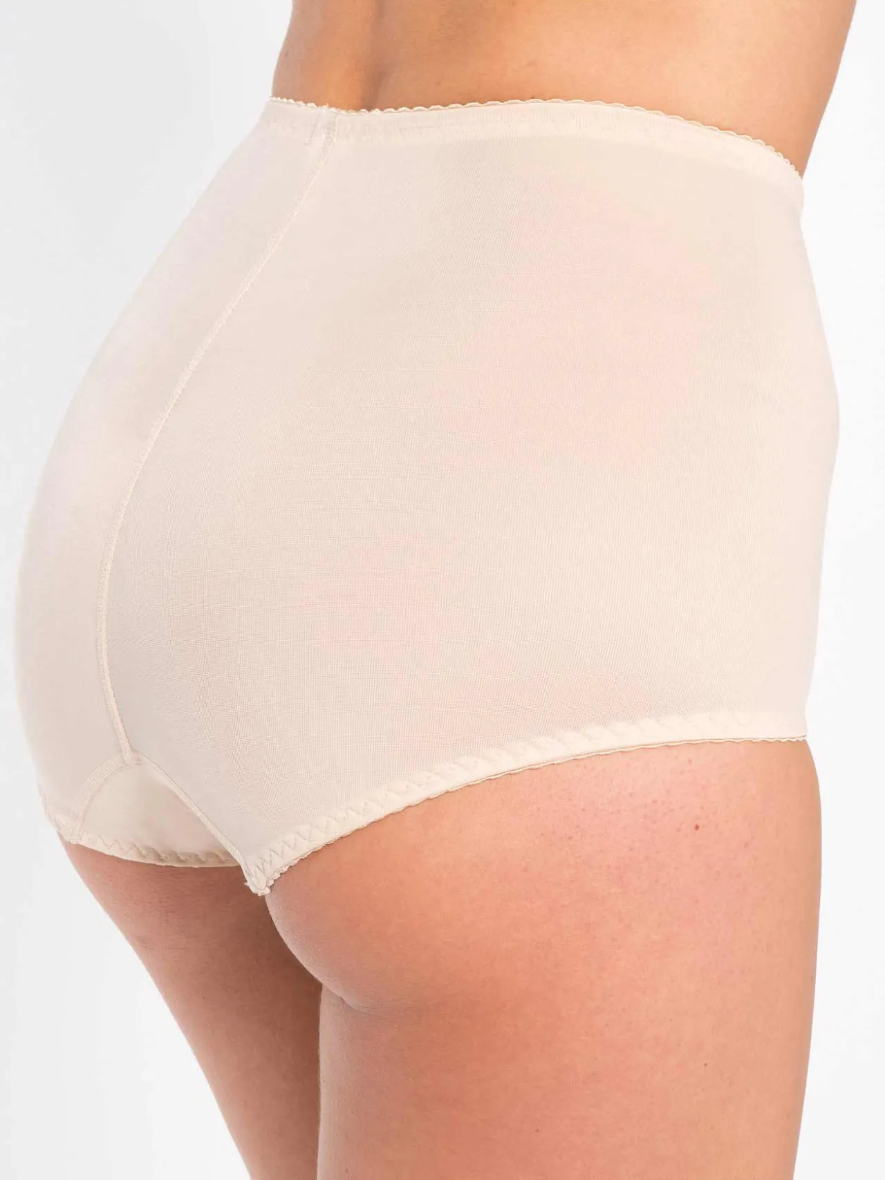 Gaine-culotte extensible ventre plat