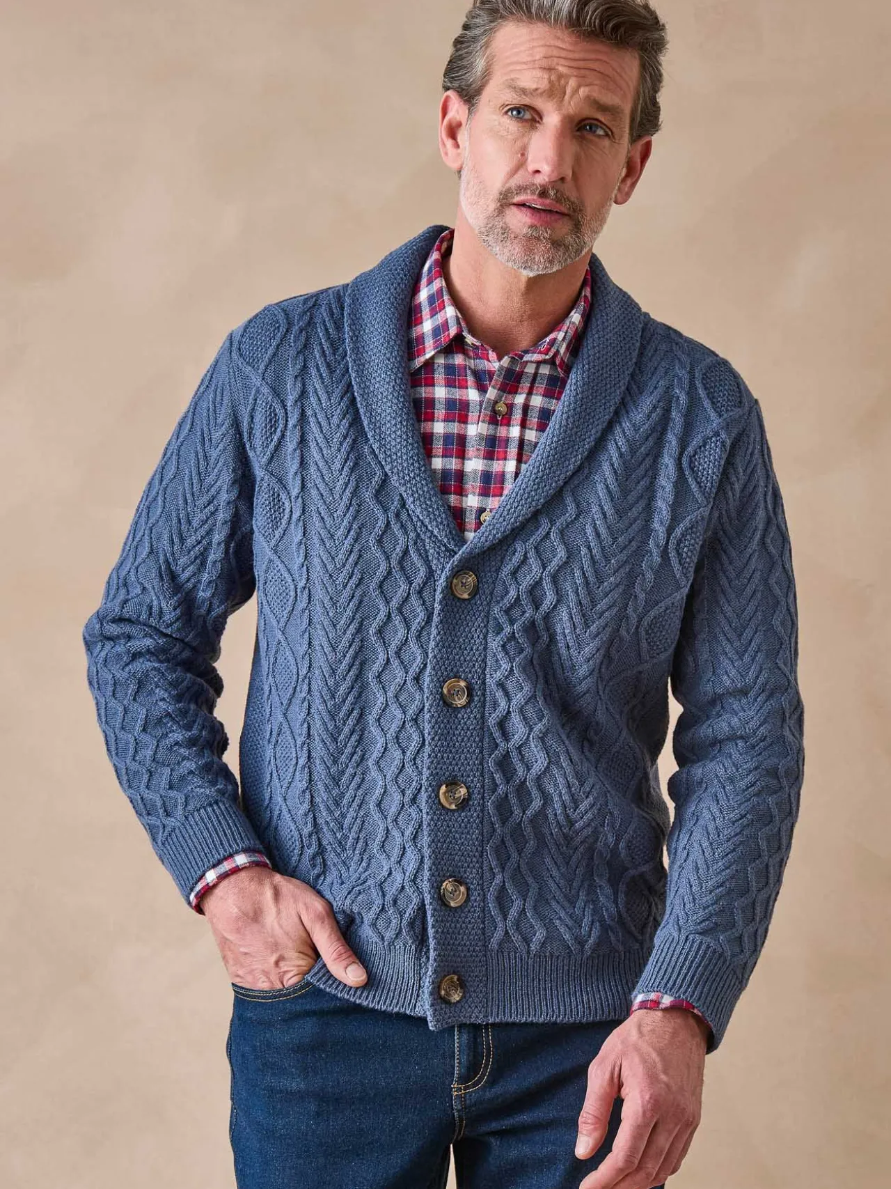 Gilet torsadé col châle avec laine