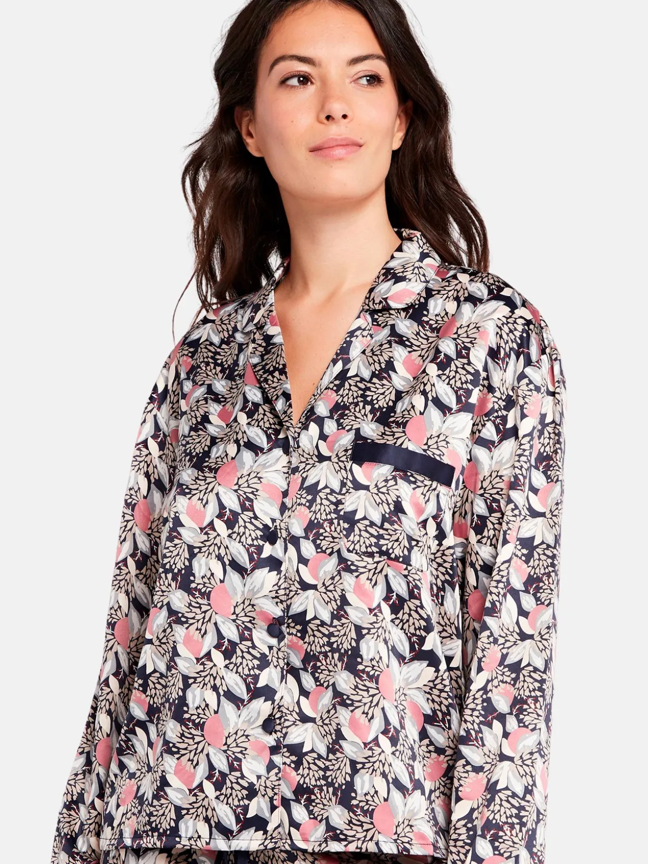 Haut de pyjama en satin Idole