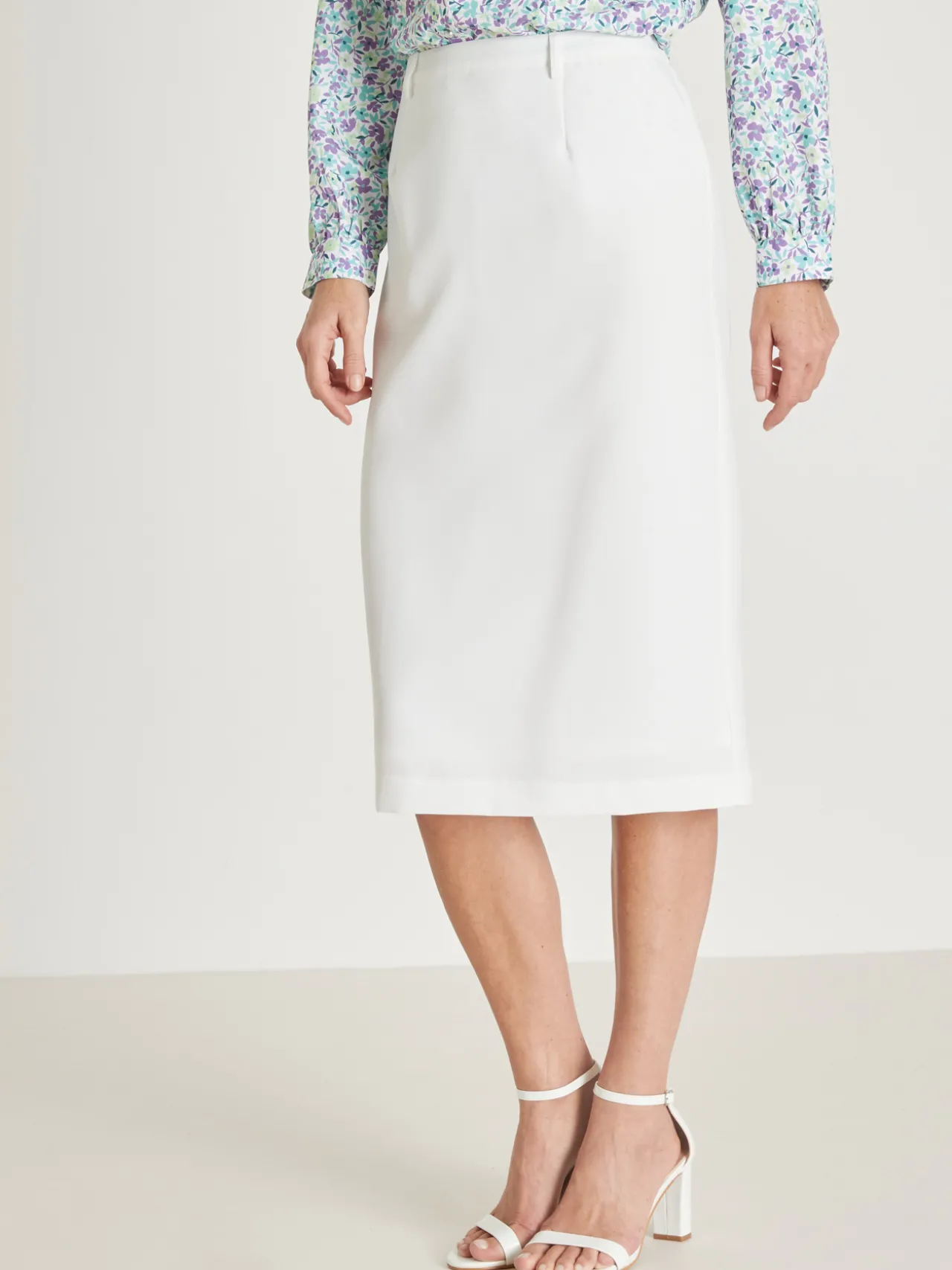 Jupe droite vous mesurez - d'1,60m