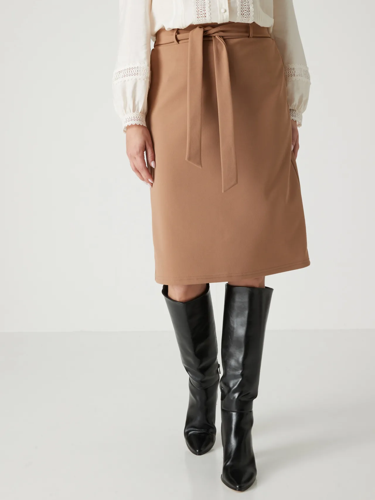 Jupe élastiquée en maille