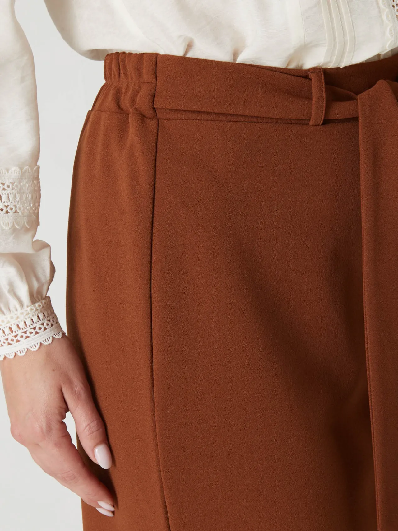 Jupe élastiquée en maille