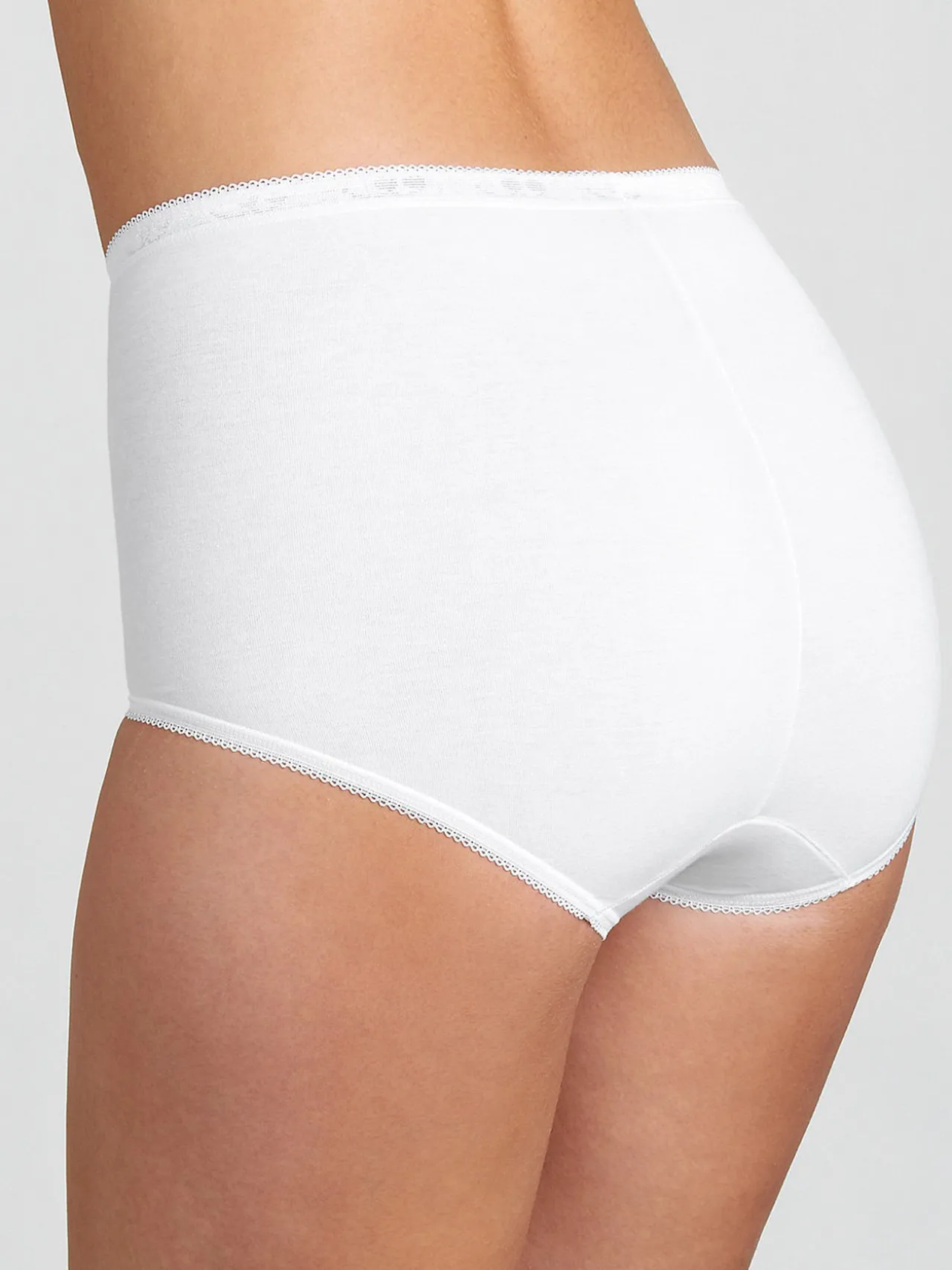 Lot de 3 culottes maxi + 1 gratuite