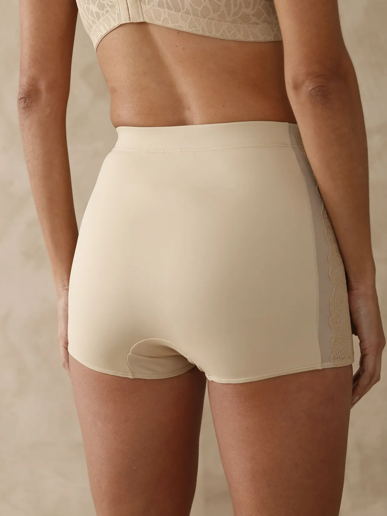 Lot de 2 shorties maille gainante