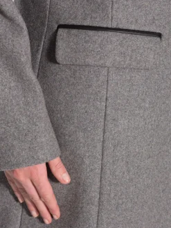 Manteau coupe droite en drap de laine