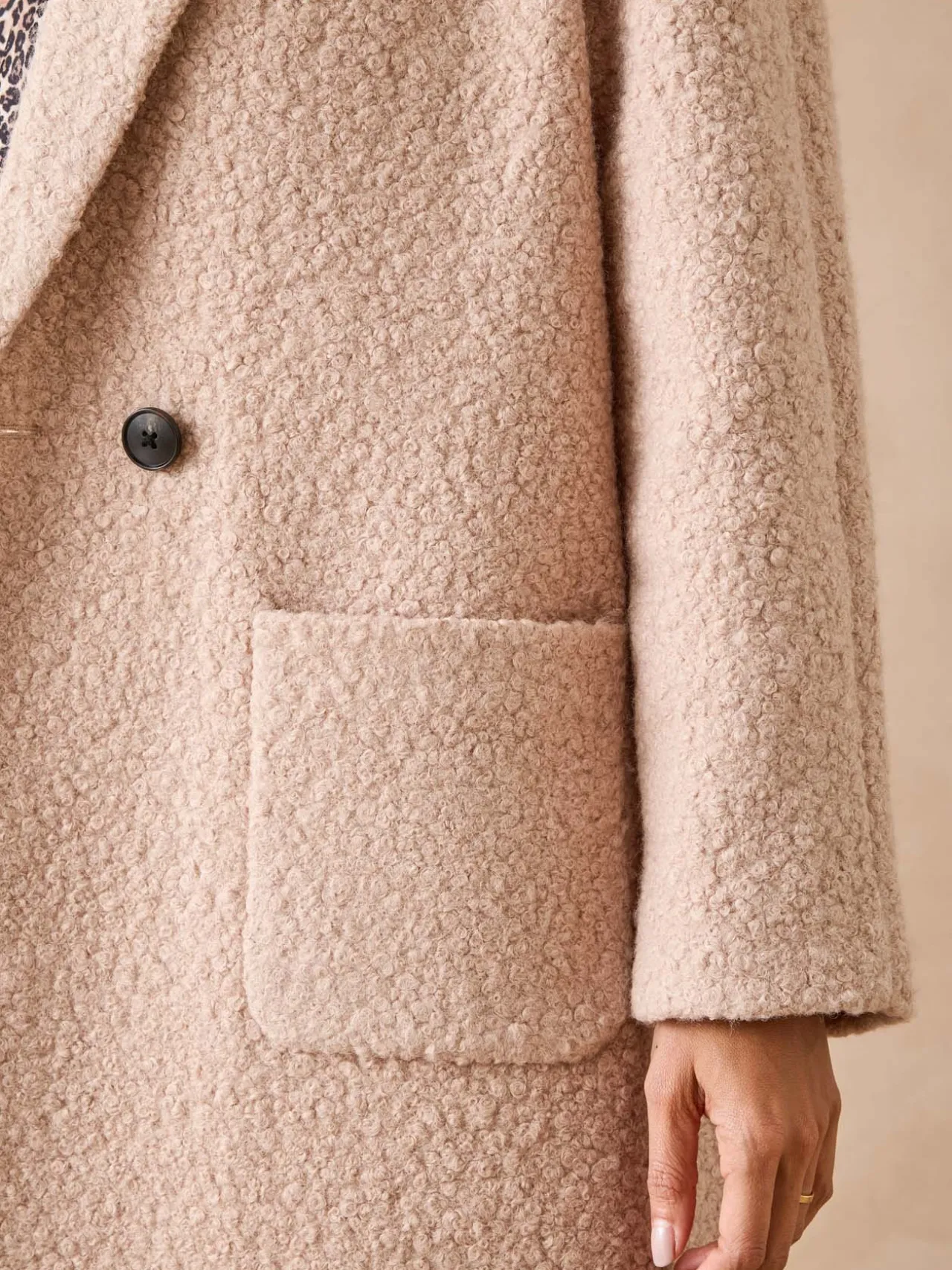 Manteau tissu bouclette