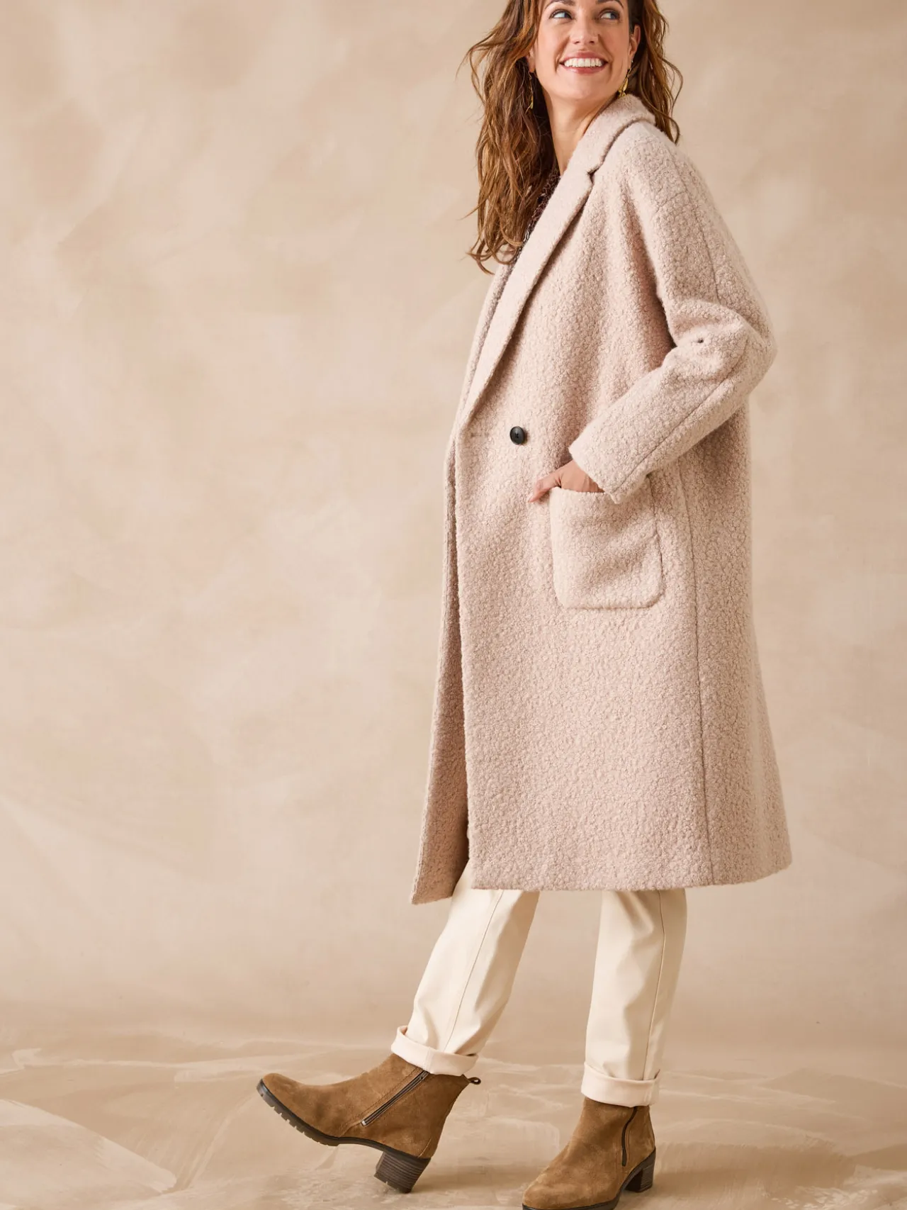 Manteau tissu bouclette