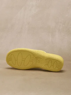 Mules brodées doublure éponge