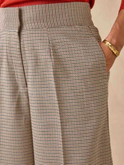 Pantacourt large élastiqué dos