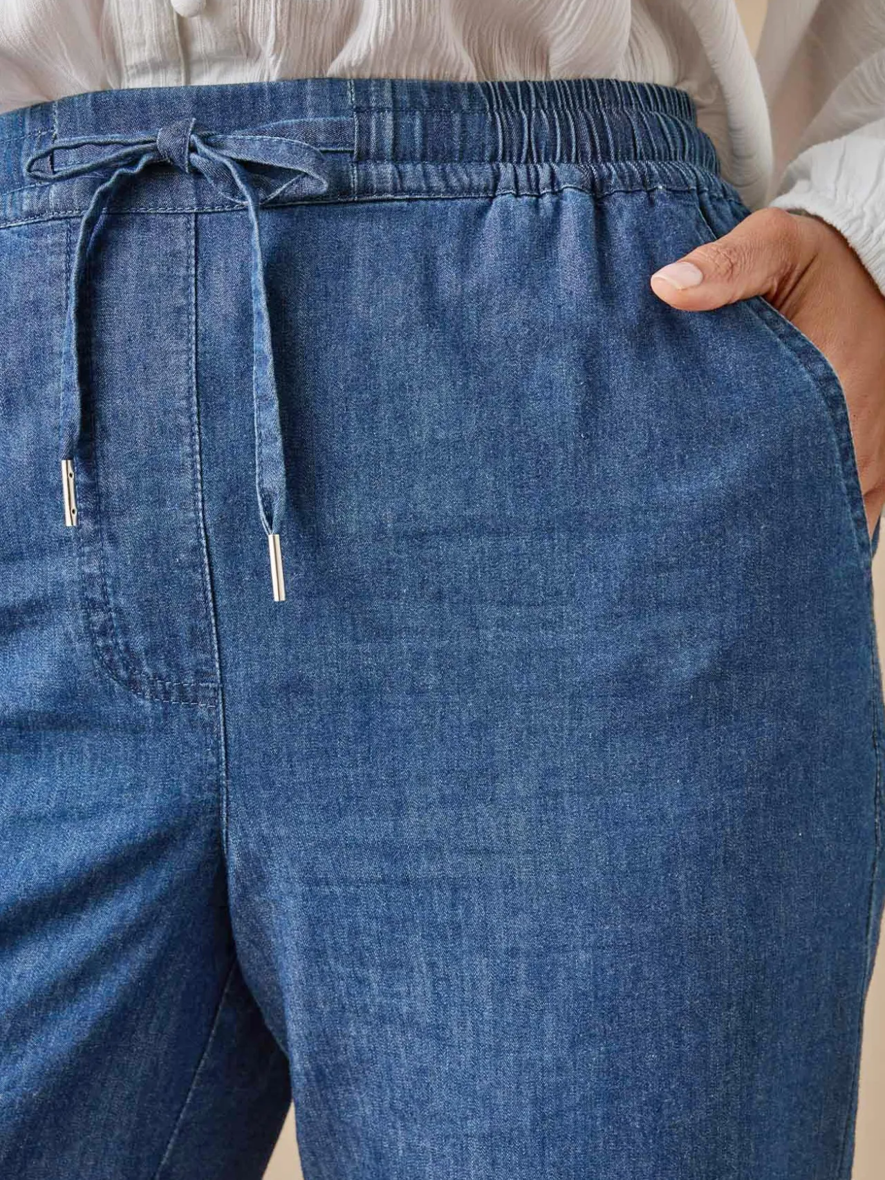 Pantacourt élastiqué en chambray