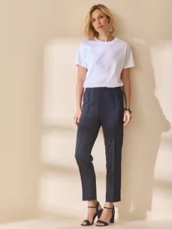 Pantacourt élastiqué en maille