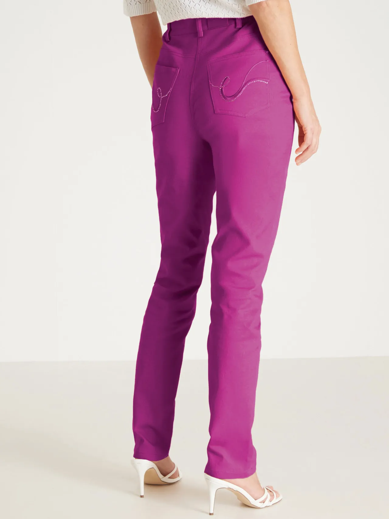 Pantalon 5 poches coupe droite
