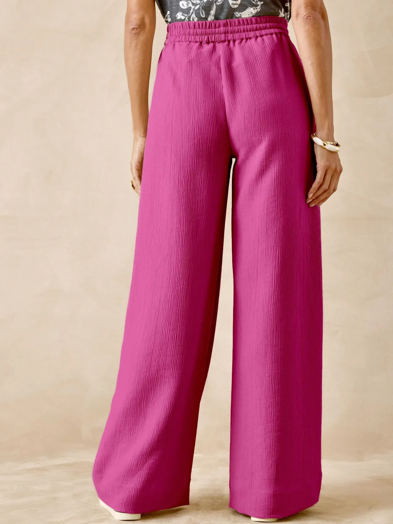 Pantalon large aspect froissé