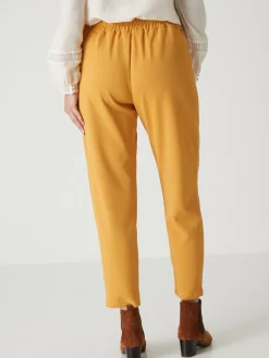 Pantalon élastiqué en maille