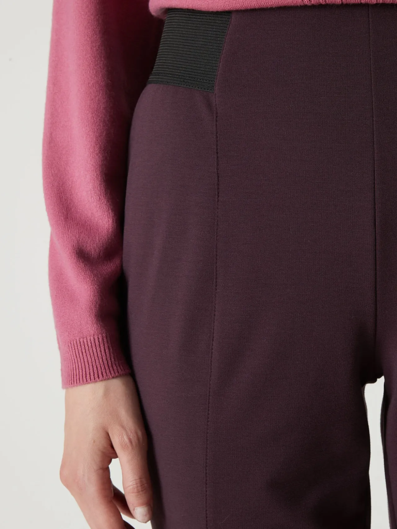 Pantalon élastiqué en maille milano